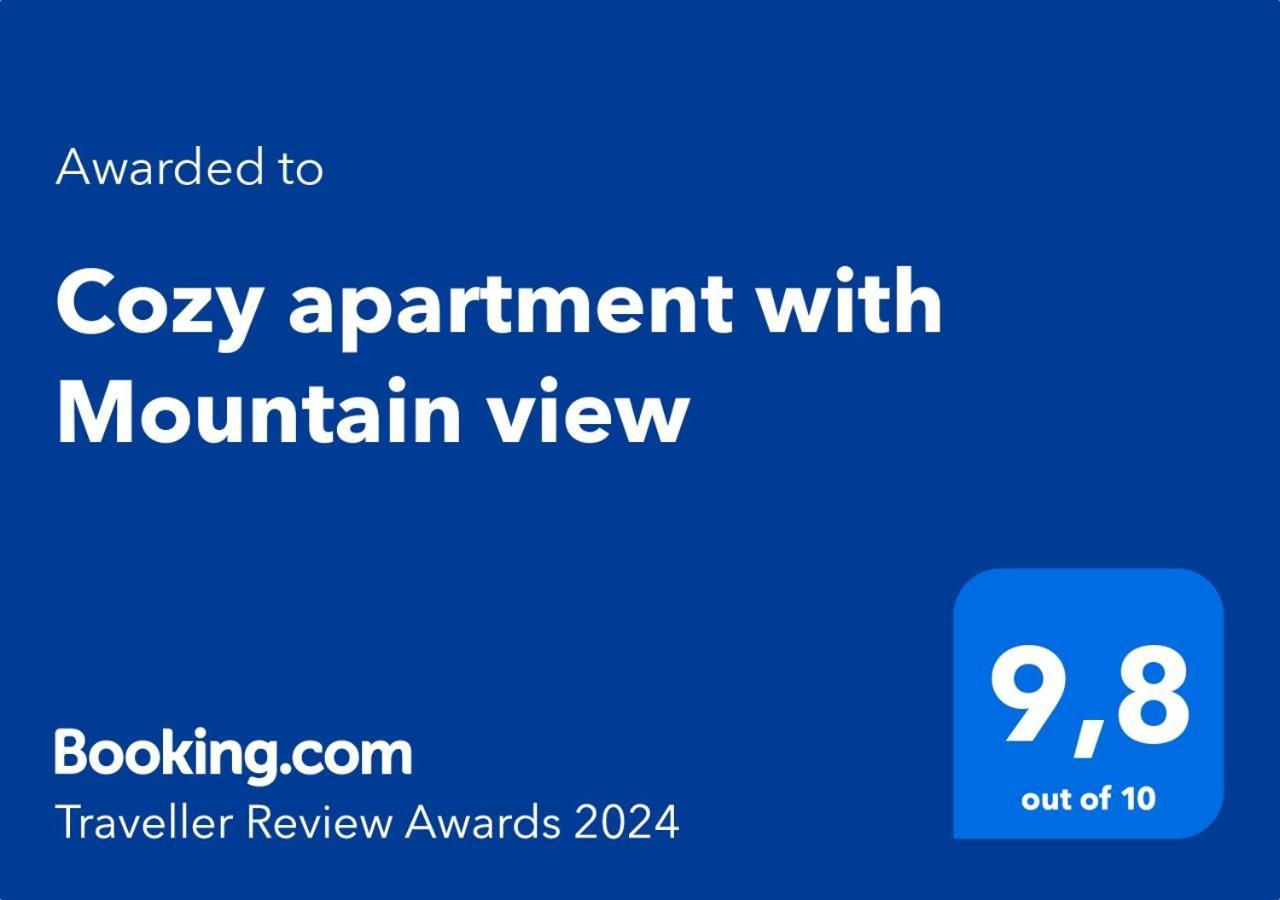 Cozy Three-Room Apartment With Mountain View 알마티 외부 사진